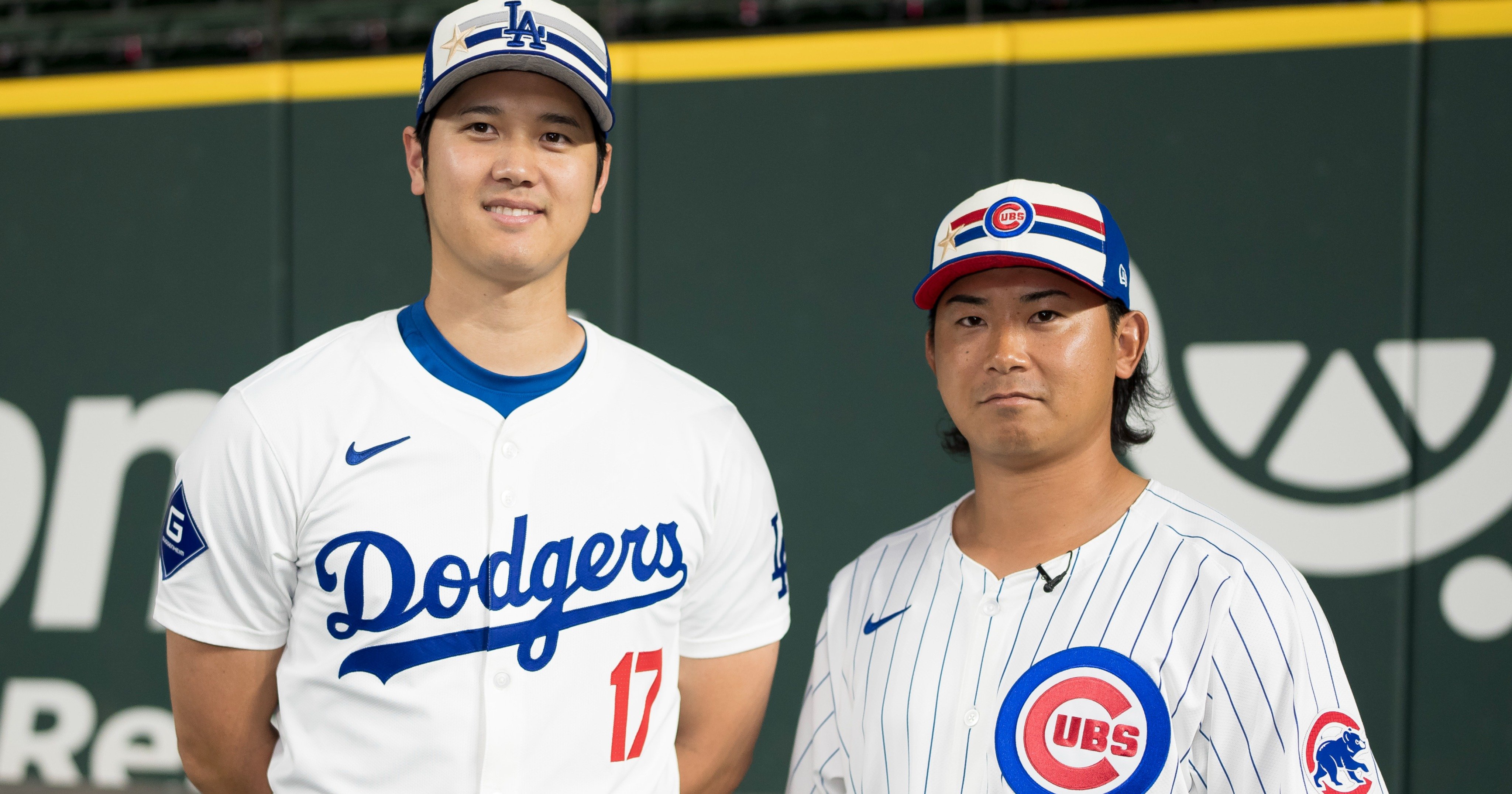 花巻東高校 佐々木洋 監督 直筆サインボール 甲子園 大谷翔平 佐々木