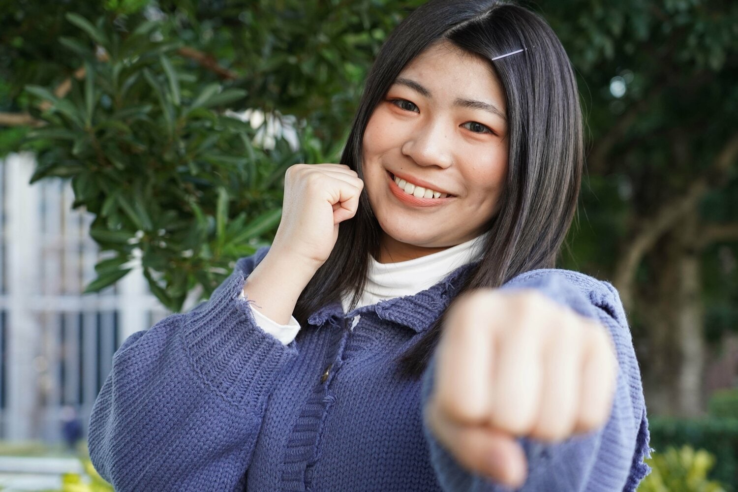 （画像をクリックすると、そのほかの「撮りおろしフォト」もご覧になれます）