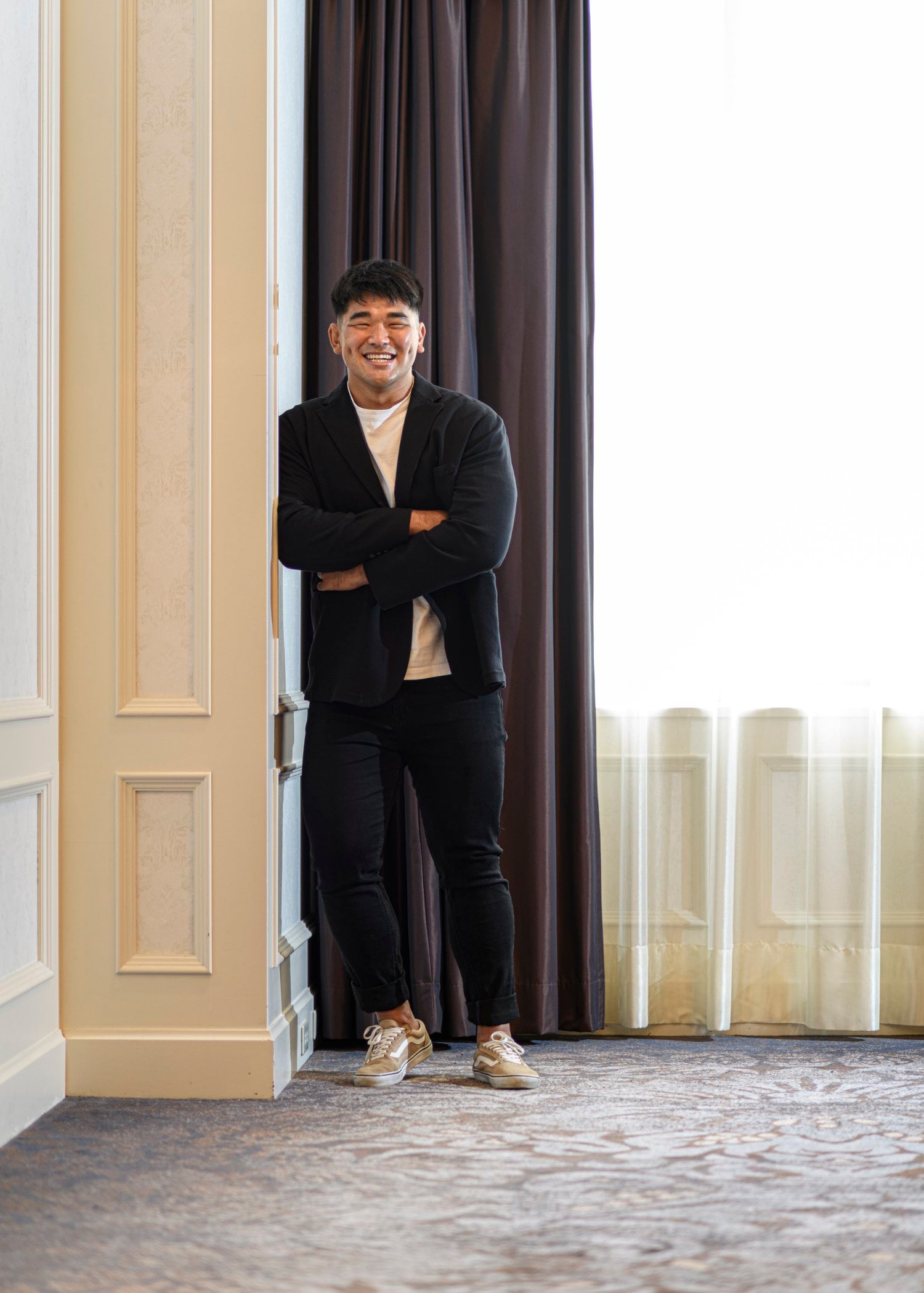 こちらがその“デートの恰好”　©Takuya Sugiyama