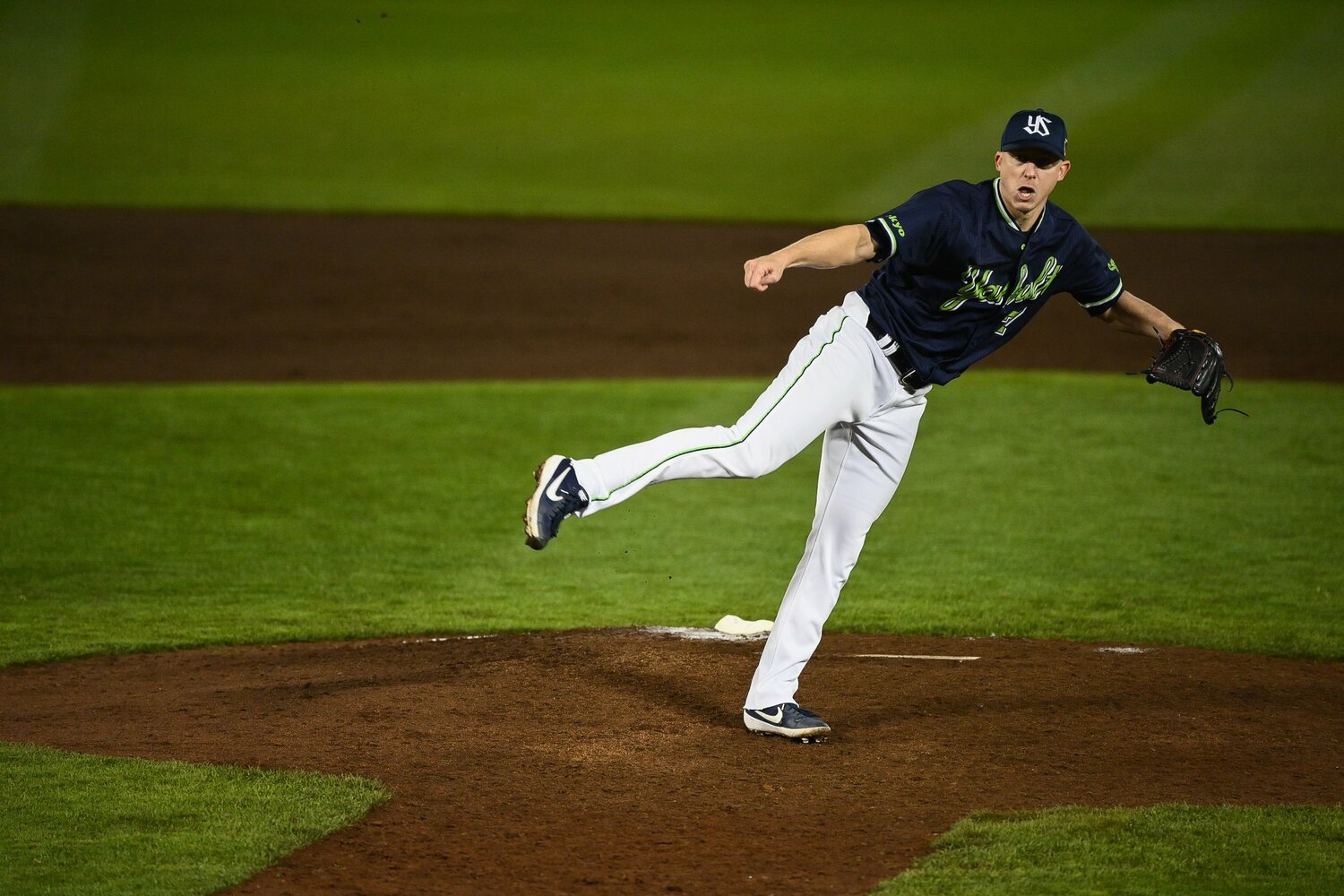 2回3分の1を無失点に抑えたマクガフ　©︎Nanae Suzuki