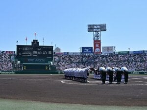 「台湾の有望中学生が“日本の高校野球”に流出」台湾代表の監督が語った“本音”…驚きの再会、じつは聖隷クリストファーに留学した選手が台湾代表通訳に