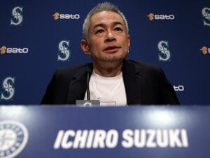 「まずは妻。あとは…」イチローさんが米国殿堂入り後に感謝した“2人の名前”「地球上の1人も想像していなかったでしょ」会見で見せた“イチローらしさ”