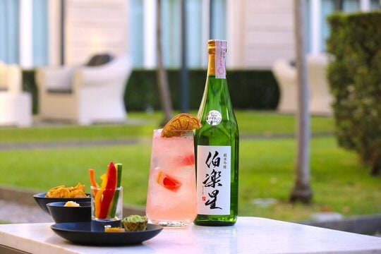 フォーシーズンズホテルミラノで作られた『伯楽星』のオリジナルカクテル。