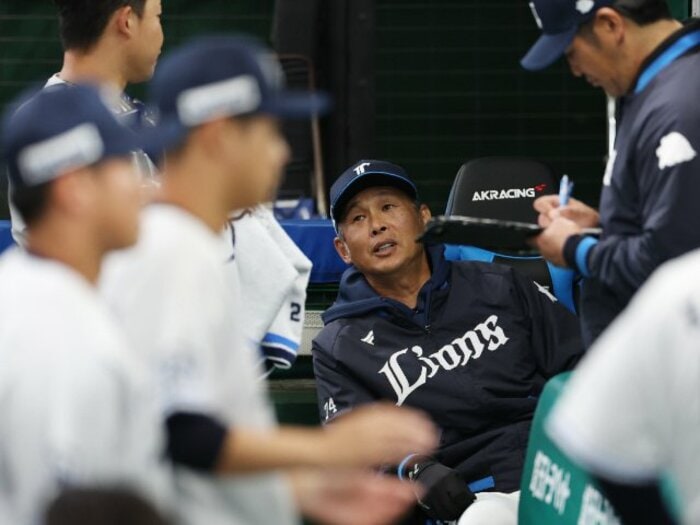 「暑すぎる夏…壁をつけ完全ドーム化は？」「12球団最多…選手流出どう考える？」西武球団社長が率直に語った〈チームの課題〉名門再建の勝算＜Number Web＞ photograph by JIJI PRESS