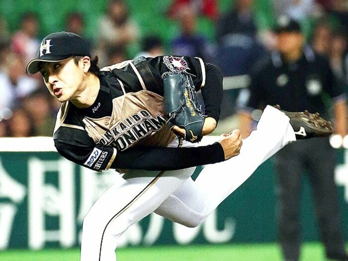 野球経験5年でプロ入りの上沢直之。「お払い箱6割」の大器、3年目の1勝。<Number Web> photograph by NIKKAN SPORTS