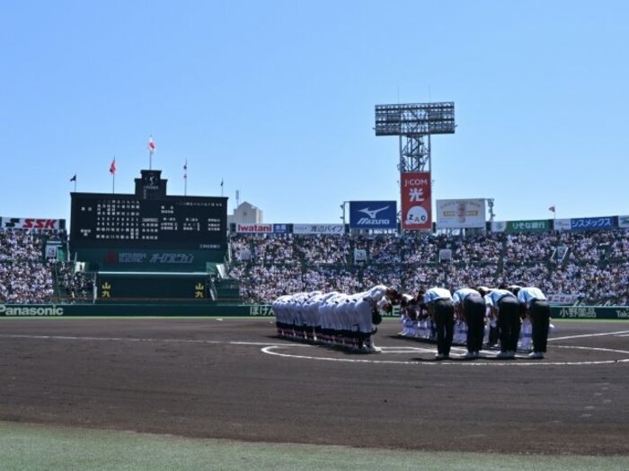 「台湾の有望中学生が“日本の高校野球”に流出」台湾代表の監督が語った“本音”…驚きの再会、じつは聖隷クリストファーに留学した選手が台湾代表通訳に＜Number Web＞ photograph by Hideki Sugiyama