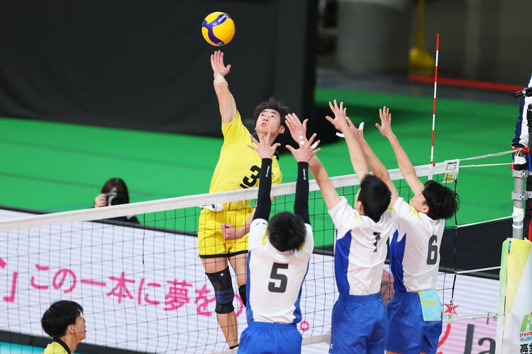 春高バレー〉2年連続で決勝フルセット負け…それでも「本当に楽しかった