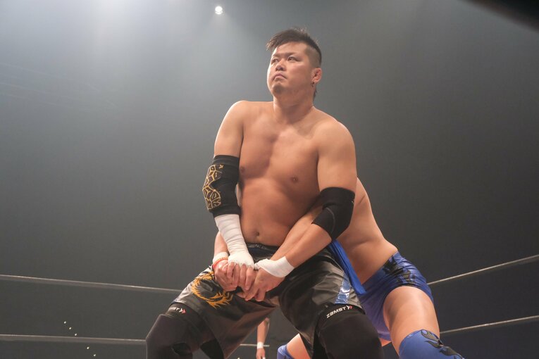 40歳で逝去した橋本真也へ“長男の本音”「父が生きてたら…怒られてただろうな」 プロレスラー・橋本大地が“破壊王”を継承する日(16)