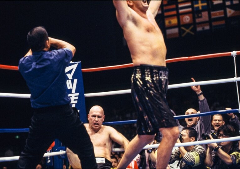 2001年10月、伏兵アダム・ワットにまさかのKO負け　©Susumu Nagao