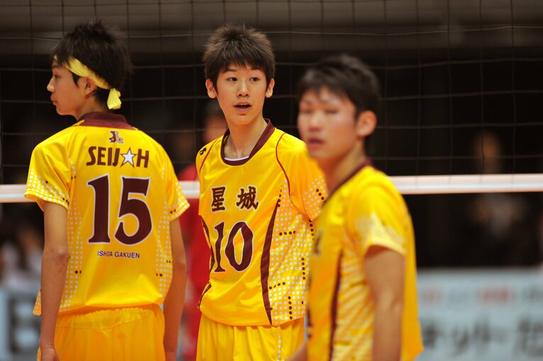 男子バレー日本代表・石川祐希の星城高時代（2012年）　©AFLO