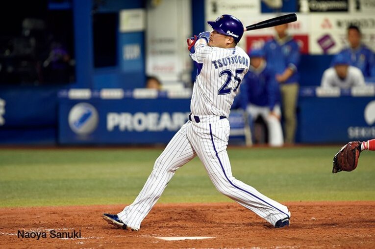 筒香嘉智、MLB1年目に迷いはない。「バット1本だけ持って勝負しに」(2)