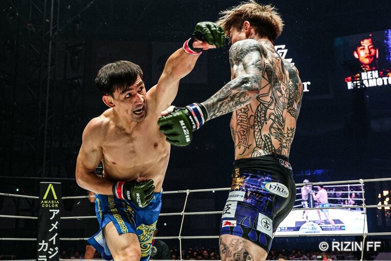 『超RIZIN.5』平本蓮vs.カルシャガ・ダウトベック　©RIZIN FF