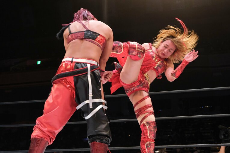 「女子プロレスを背負って立つ」スターダム王者・朱里が語る“朱いベルト”への思い…岩谷麻優戦で「ドローは絶対に嫌だった」理由とは？(37)