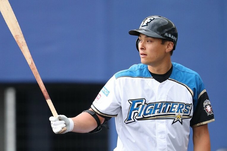 ファイターズとしても初の育成契約選手である海老原一佳。来季は契約最終年となる3年目を迎える ／ photograph by Hokkaido Nippon-Ham Fighters