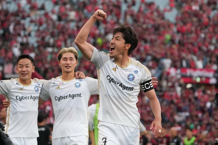 キャプテンとしてチームを牽引する元日本代表DF昌子源　©︎ Masashi Hara/Getty Images