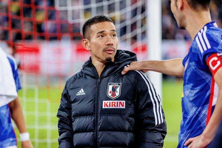 長友佑都や川島永嗣にはベテランとしてチームを支える役割も求められる　©Kiichi Matsumoto