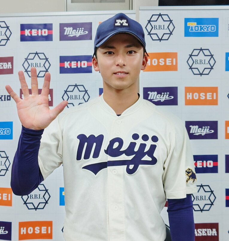 今秋のドラフトで争奪戦は必至。明大・宗山塁　©︎JIJI PRESS