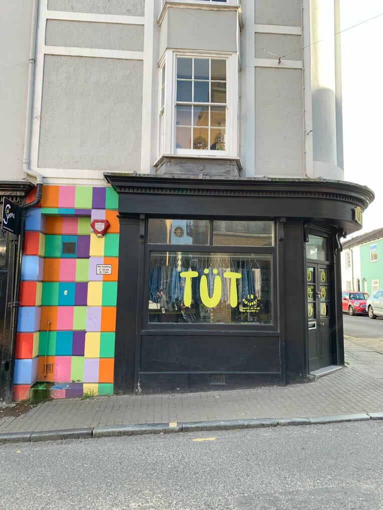 オシャレなブライトンの町並み　©Yoichi Igawa　