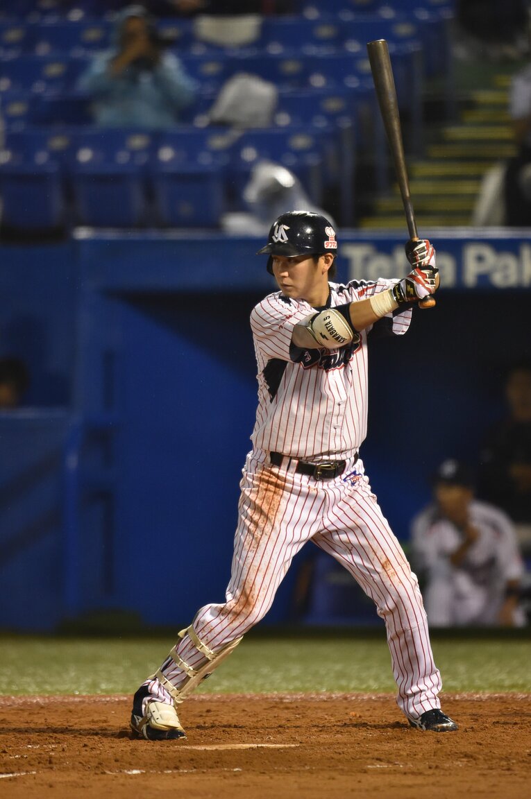 今季で引退を表明した川端慎吾。ヤクルト一筋20年のプロ野球選手人生だった ©BUNGEISHUNJU