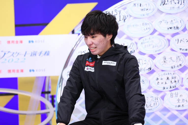 昨年の全日本選手権ではフリーで2位の演技も、ショートでの出遅れが響き総合6位に終わった三浦。キスアンドクライで悔しそうな表情をみせた　©︎AFLO