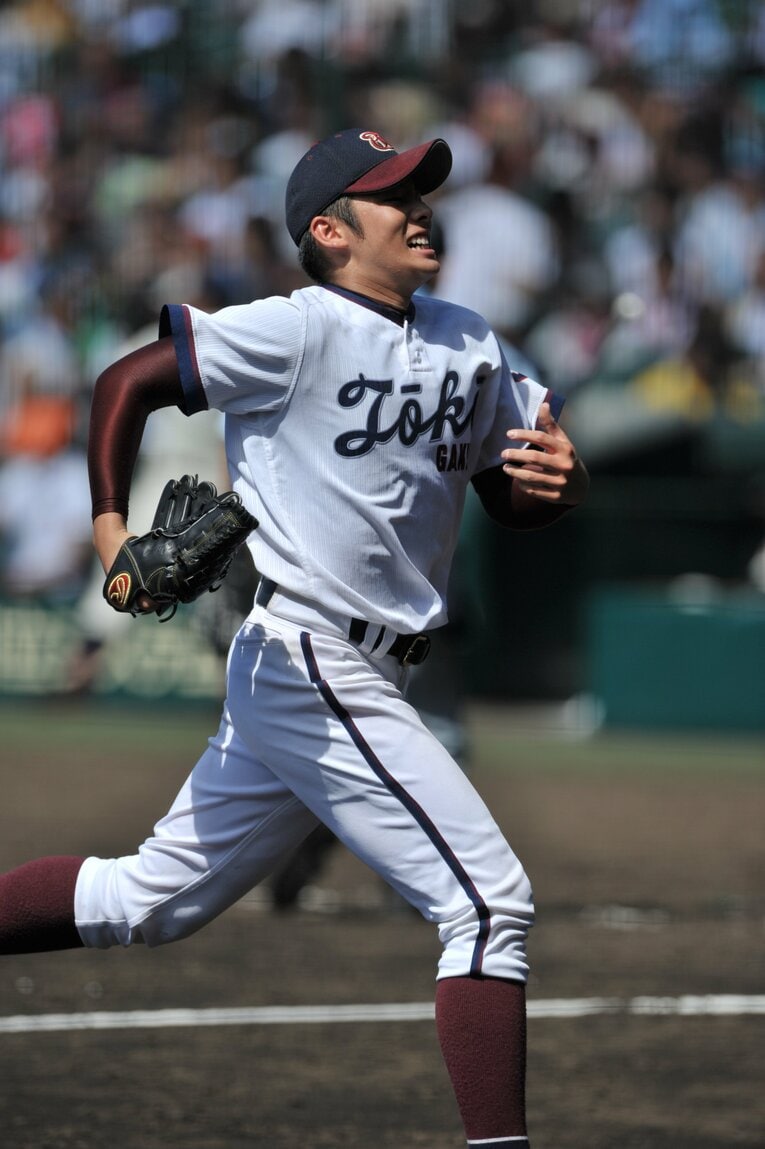 夏の甲子園の大会新記録である「1試合22奪三振」をマークした2年時（2012年）　©Hideki Sugiyama