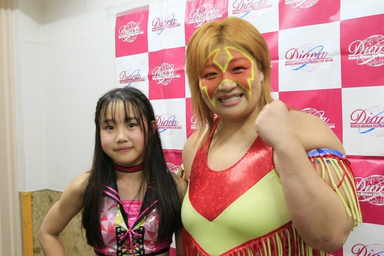 ©ワールド女子プロレス・ディアナ