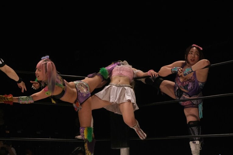 「やせたら可愛いのに」世間の声との闘い…“プラスサイズモデル”も務める女子レスラー・まなせゆうなの思い「ありのままの自分を愛せばいい」(50)