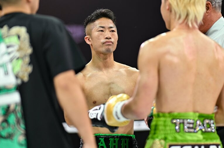 戦前は「那須川天心が有利」と予想していたトム・グレイ記者。井上拓真のボクシングを興奮気味にレビューした　　©︎Hiroaki Finito Yamaguchi