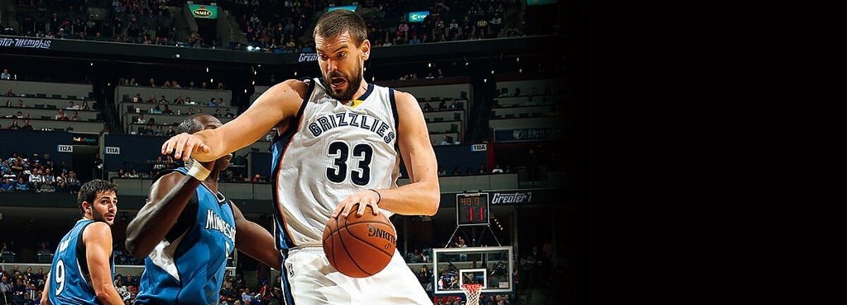 ◆◇◆お宝 NBA 永久欠番の選手　ザック・ランドルフ 直筆サイン ランドルフが17年のNBAキャリアに幕、グリズリーズなどで活躍