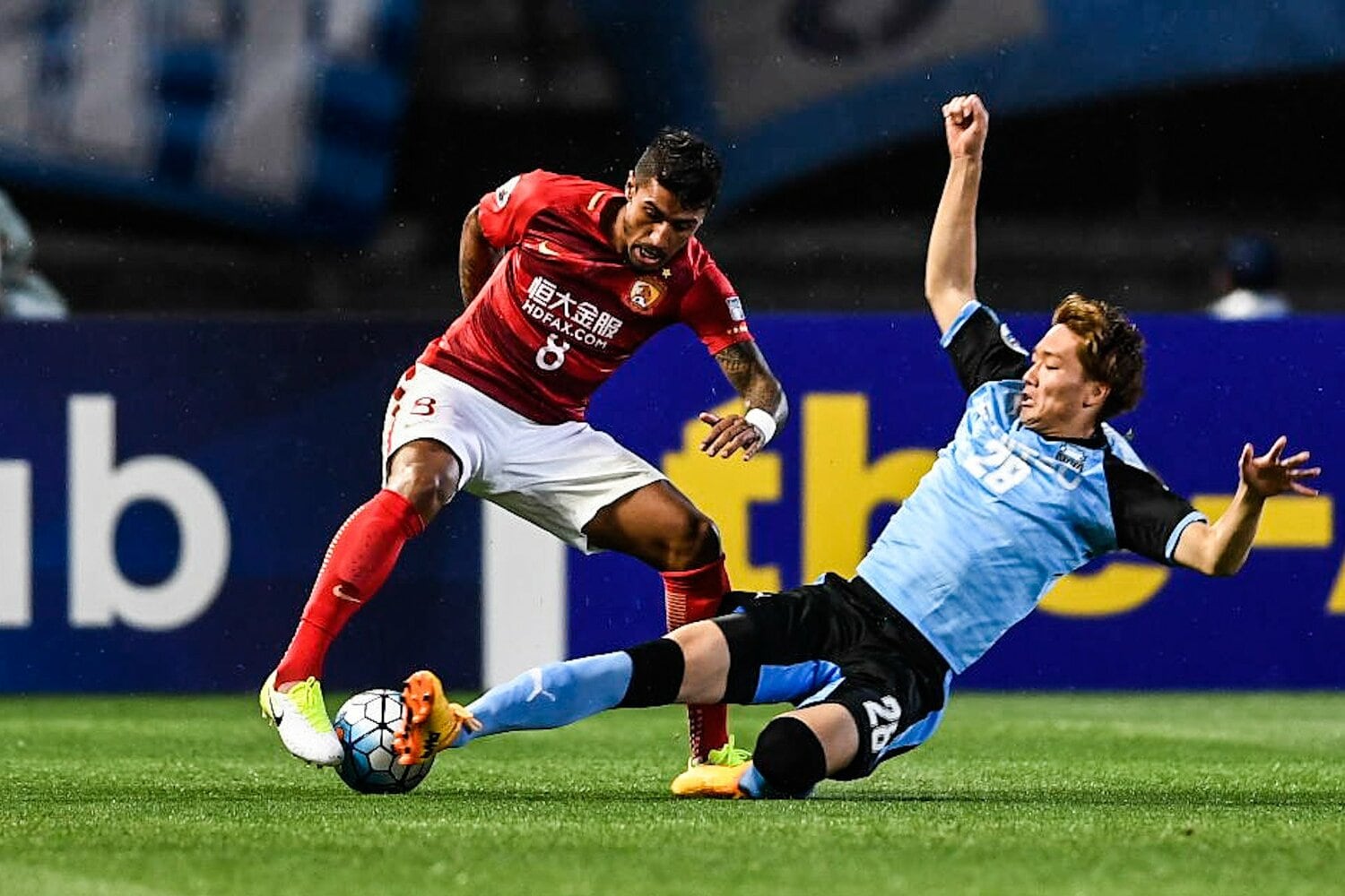 ブラジル代表MFパウリーニョのマッチアップ　©︎AFLO