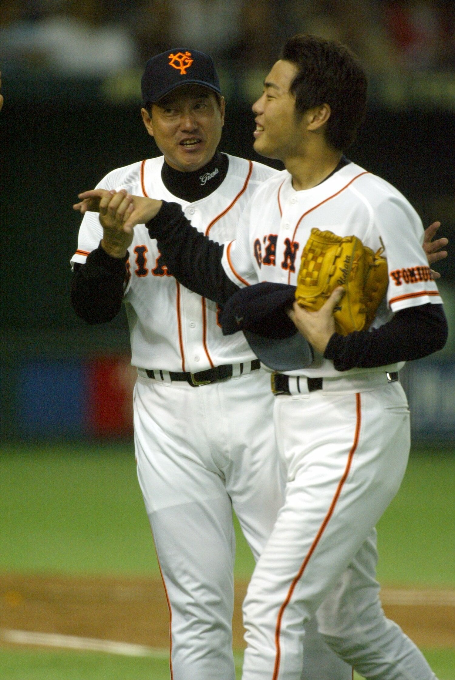 2002年の原監督と上原　©Koji Asakura