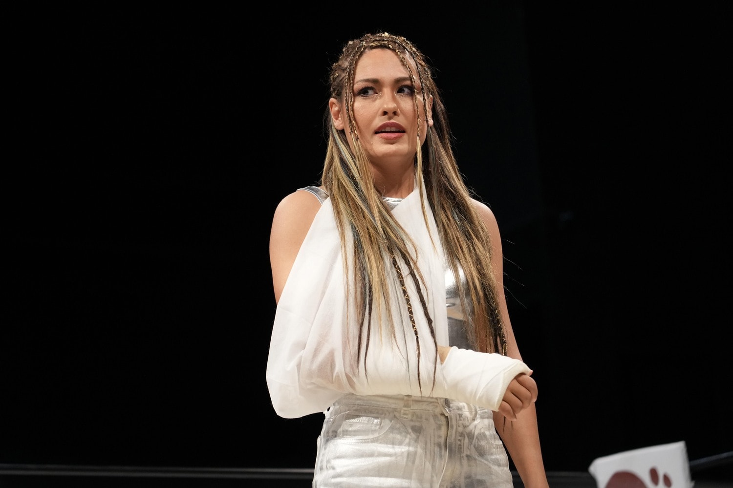 マリーゴールドの旗揚げ戦で右手首を骨折したジュリア　©Essei Hara