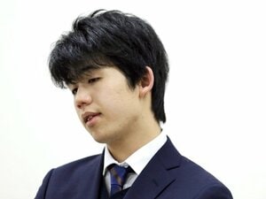 藤井聡太15歳の発言に記者ビックリ…中学時代“いずれタイトルを独占する男“は何を語っていたのか「強くなった先にある深遠さを見ていたい」