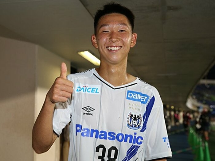 ガンバにまた10代新星FW唐山翔自。ボールを引き寄せる嗅覚と大黒将志。<Number Web> photograph by J.LEAGUE