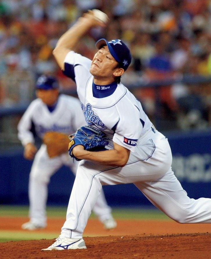 初代DeNA ベイスターズ三浦大輔投手