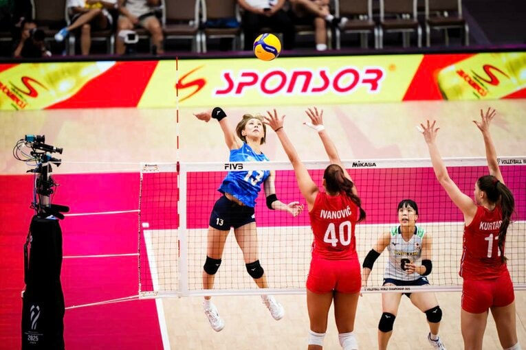 和田由紀子（2025年世界選手権・セルビア戦）　©︎Volleyball World