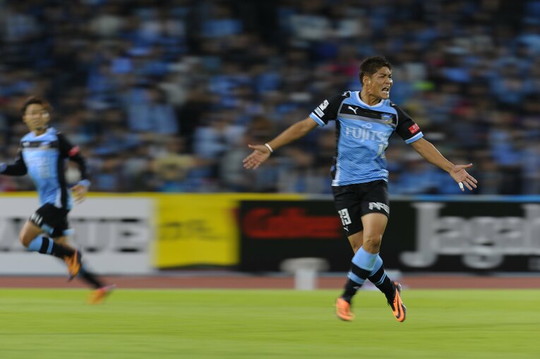 ピッチ上での大久保はいつもエモーショナルだった　©Toshiya Kondo