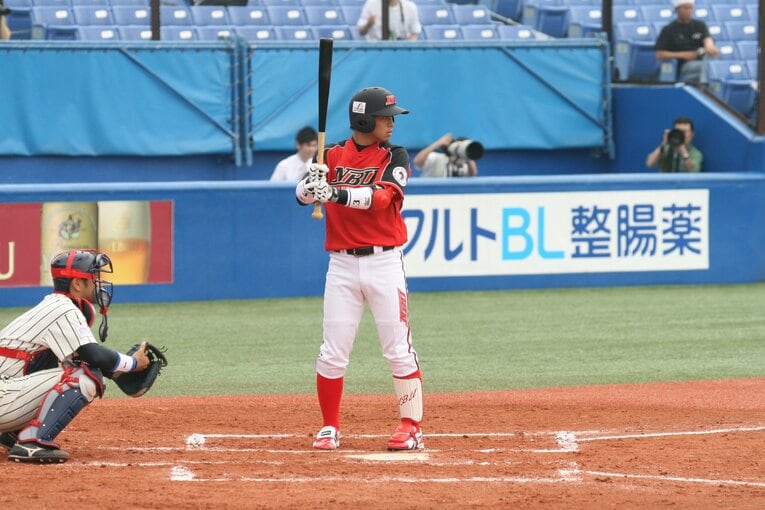 日本文理大学時代（2009年）　※スクロールすると現在の写真がご覧になれます　©AFLO