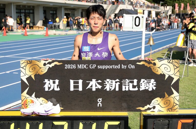 800mで日本新記録を連発し注目の落合晃（駒澤大2年）がロングインタビューで語った、1年目の意外な苦労とは　©JIJI PRESS