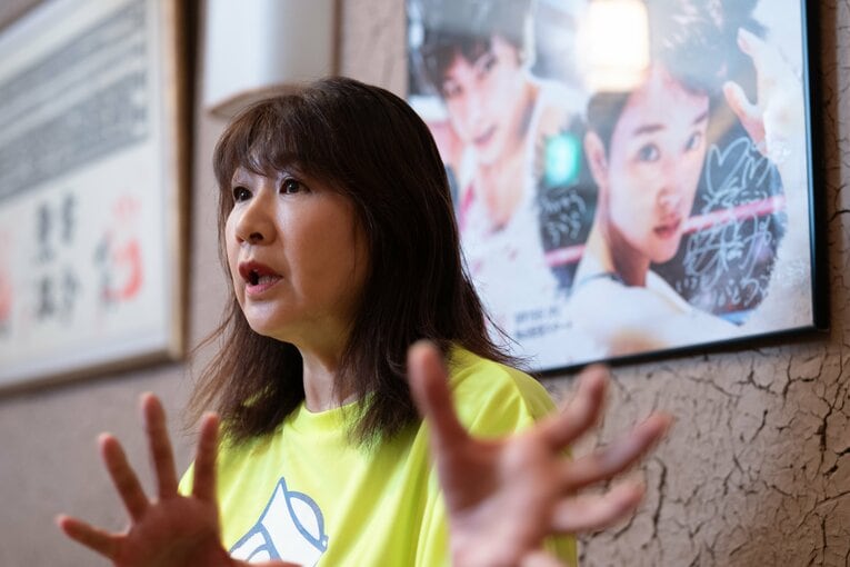 インタビューに答える現在のジャンボ堀さん（63歳）　©Shiro Miyake