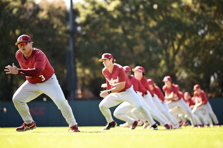 スタンフォード大での佐々木麟太郎。184cm、113kg　©Getty Images