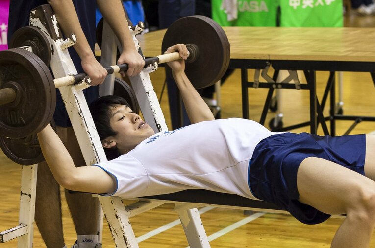 中央大学時代の筋トレ風景（2015年）©Takuya Sugiyama