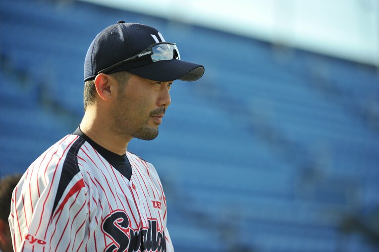 ヤクルトヘッドコーチ時代の三木　©︎Hideki Sugiyama