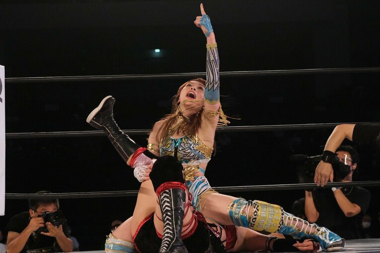 「ビューティ・ペアを超える」スターダム中野たむ＆なつぽいが目指す“女子プロレスの王道”「夢は武道館で単独ライブ」(89)