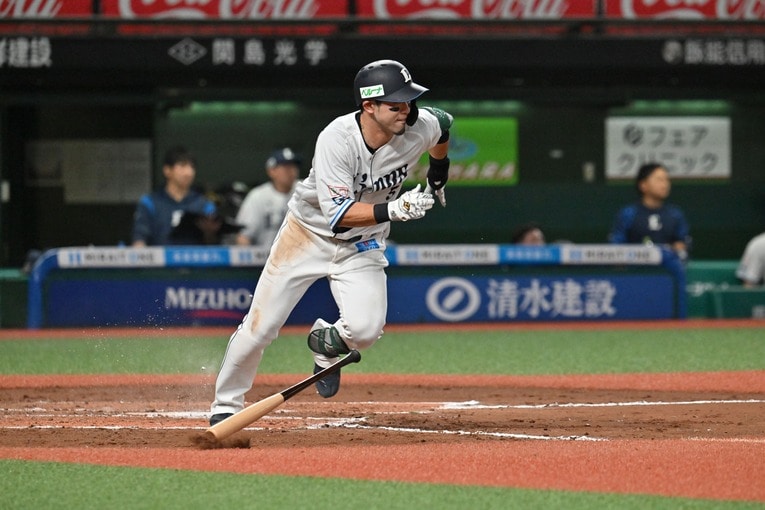 昨季は精彩を欠いた外崎修汰　©Hideki Sugiyama