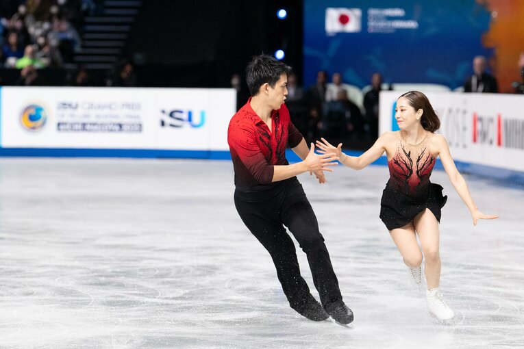 りくりゅうがGPファイナルで見せた美しい演技　©Asami Enomoto