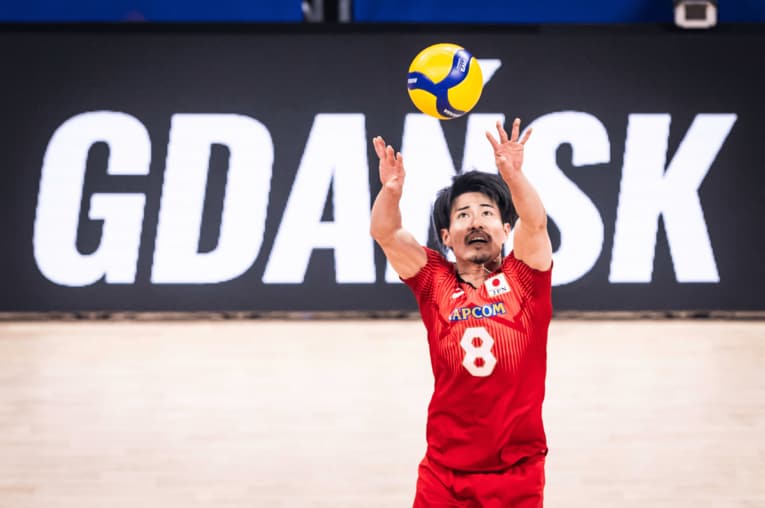 能力の高いスパイカー陣を見事に生かしたセッター関田　©︎FIVB