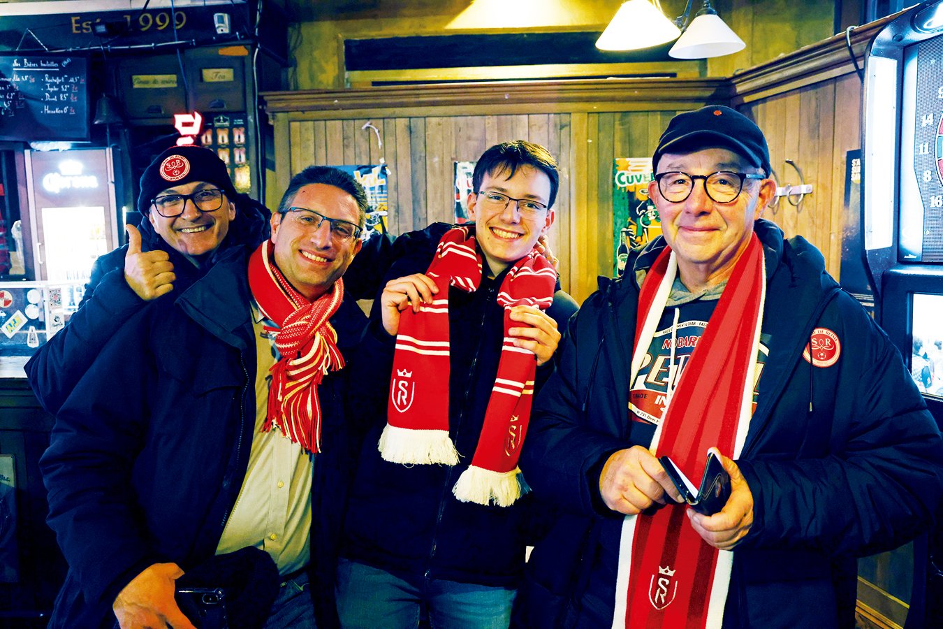 『キルベリー』で出会ったジェラール・ネピアさん(右)はじめ4人の男たち ©︎Daisuke Nakashima