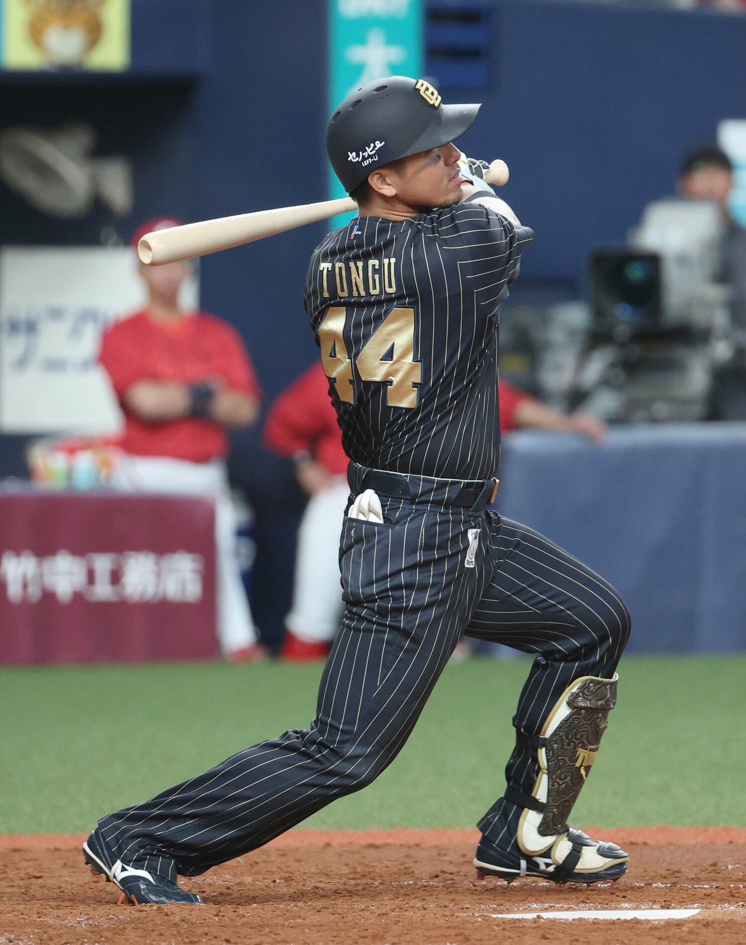 頓宮もタイムリーを放つなど大活躍で“特別な試合”に勝利を運んだ ©JIJI PRESS