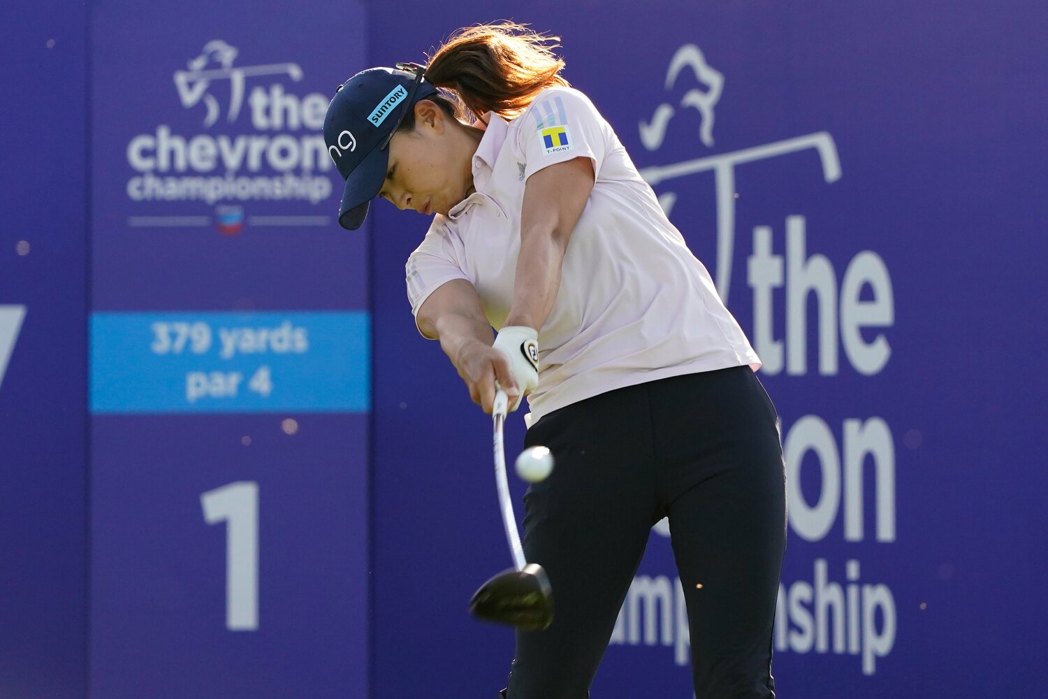 渋野のドライバーショット　©︎Shizuka Minami